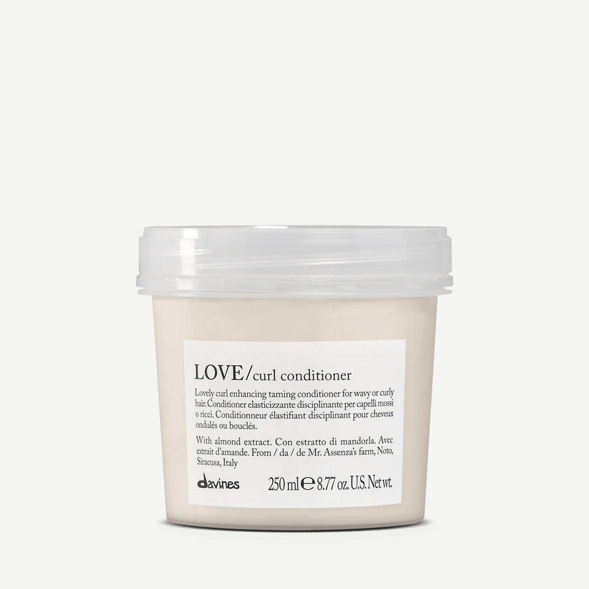 5b2ded25-d2f0-44ee-a994-0aeee900e555_2025702153546.jpg Davines Love Curl Conditioner 250ml - Image 1
